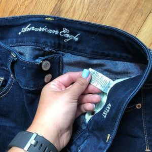 American eagle dark wash Jeans